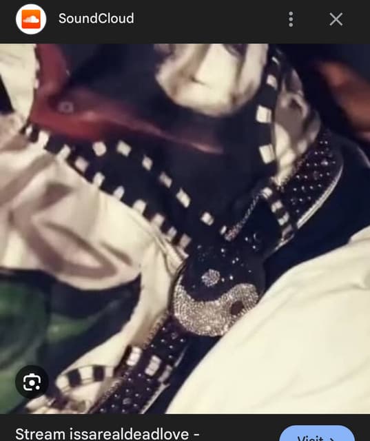 Issarealdeadlove